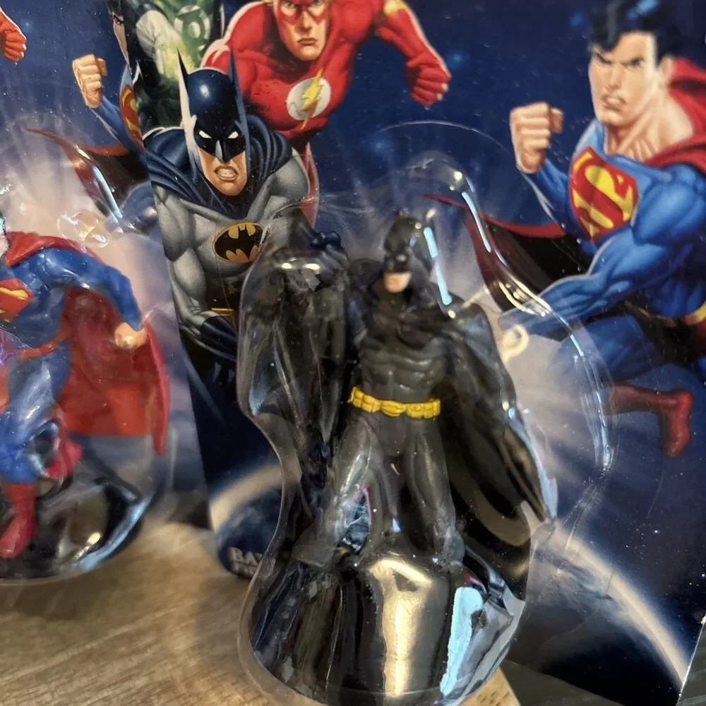 4 DC Comics Superman-Batman-Joker-Green lantern 2.5